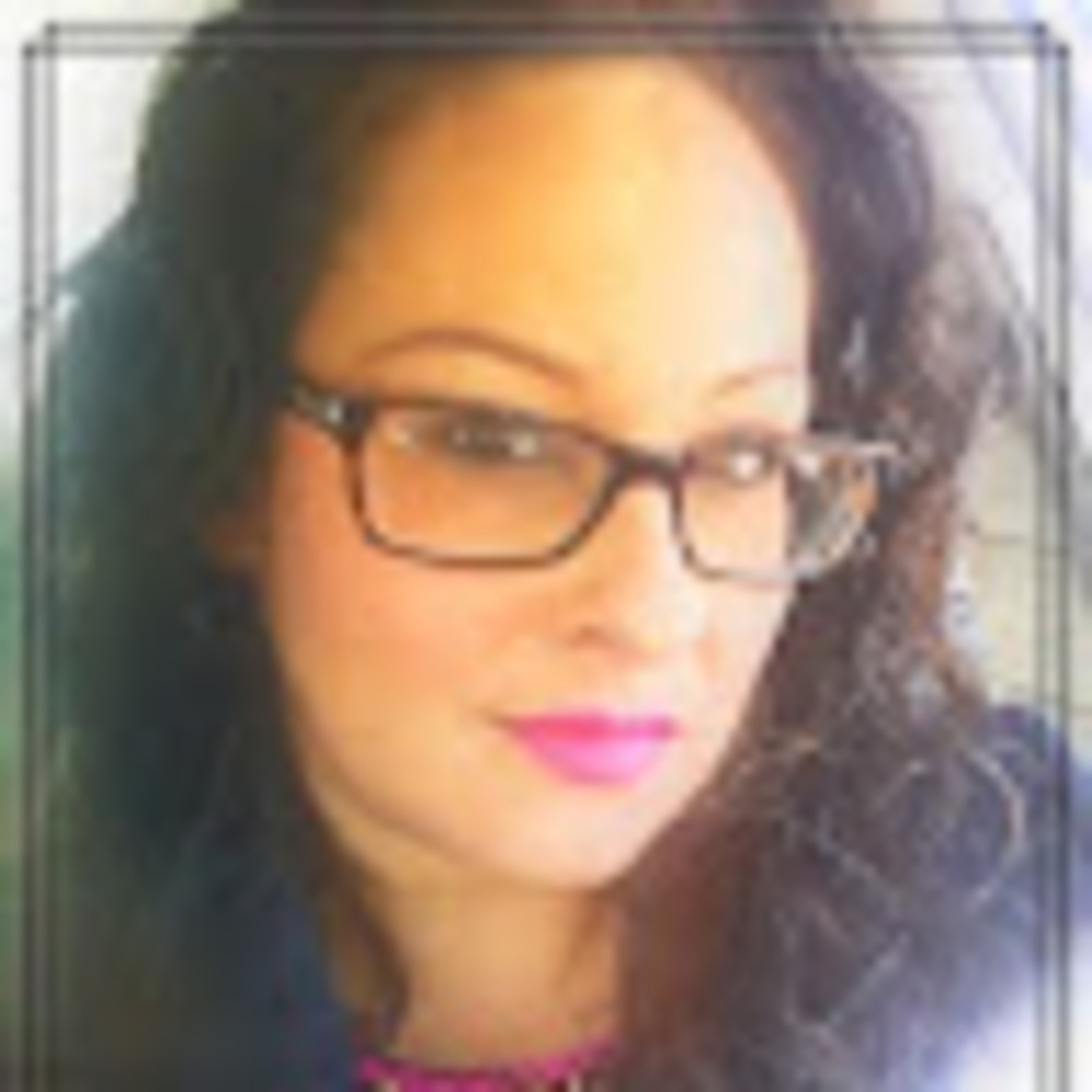 Meet your Posher, Alicia